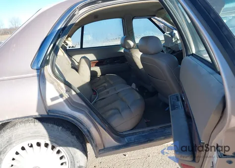 1999 Buick Lesabre Custom z USA, uszkodzony, nr VIN 1G4HP52K0XH441905